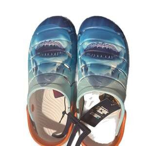 Rugged Shark Men’s Crocs Size 13